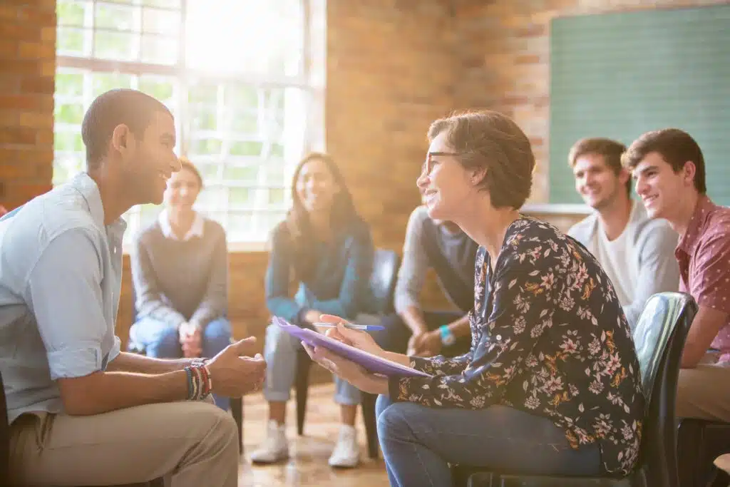benefits of group therapy - finding community in mental health 