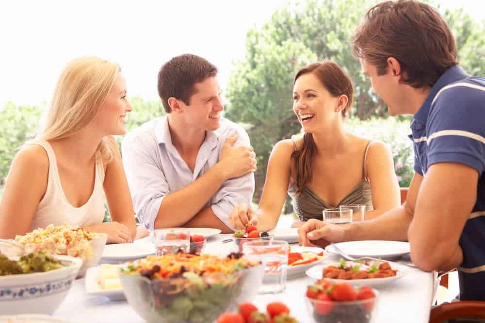 Group Meal | Residential Eating Disorder Treatment | The Meadowglade|Group Therapy | Residential Eating Disorder Treatment | The Meadowglade