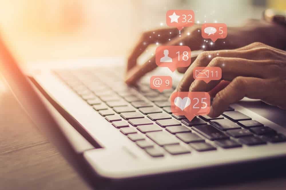 Social Media - Pro-Ana - Meadowglade|Women in Therapy - Pro-Ana - Meadowglade