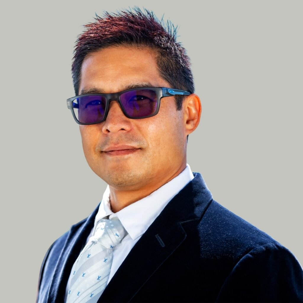 Rey Carungcong, NSSIA-Cert - Surf Therapist