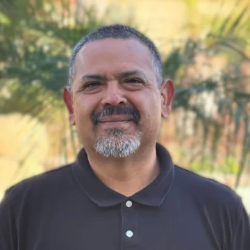 Fidel Viveros